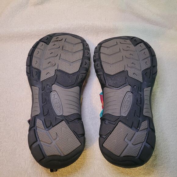 Keen Newport Retro Multicolor Tie Dye Water Shoe Sandals Womens Size 5 - Picture 2 of 7